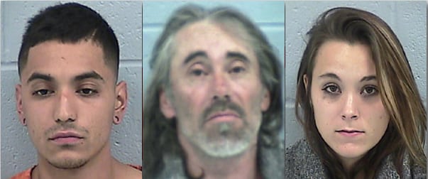 Los tres detenidos a consecuencia del accidente durante la caza del bigfoot: Omar Pineda, Perry Don James y Lacey Jane Pineda.