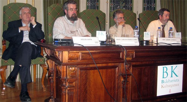 Félix Goñi, José Carlos Pérez Cobo, Ricardo Amils y Eustoquio Molina, durante la mesa redonda. Foto: L.A. Gámez.