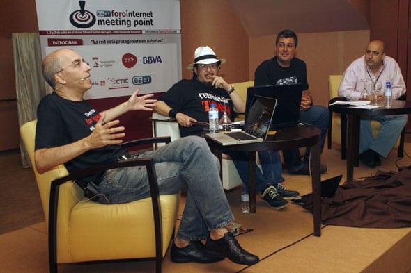Luis Alfonso Gámez, Mauricio-José Schwarz. Miguel Artime y Javier Peláez, durante el debate sobre escepticismo del FIMP. Foto: Purificación Citoula.