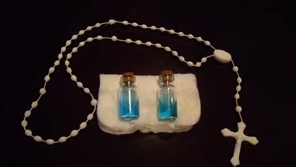 Fantasmas embotellados a subasta en Internet.