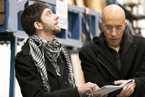 Jose A. Pérez y yo, consultando el guión durante el rodaje del episodio piloto. Foto: Laura Esteban.