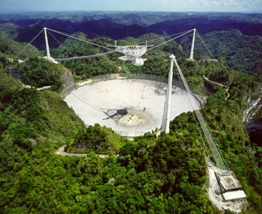 El radiotelescopio de Arecibo, en Puerto Rico.