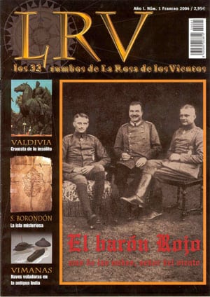 Juan Antonio Cebrián, entre los hermanos Von Richthofen en la portada del primer número de 'LRV'.