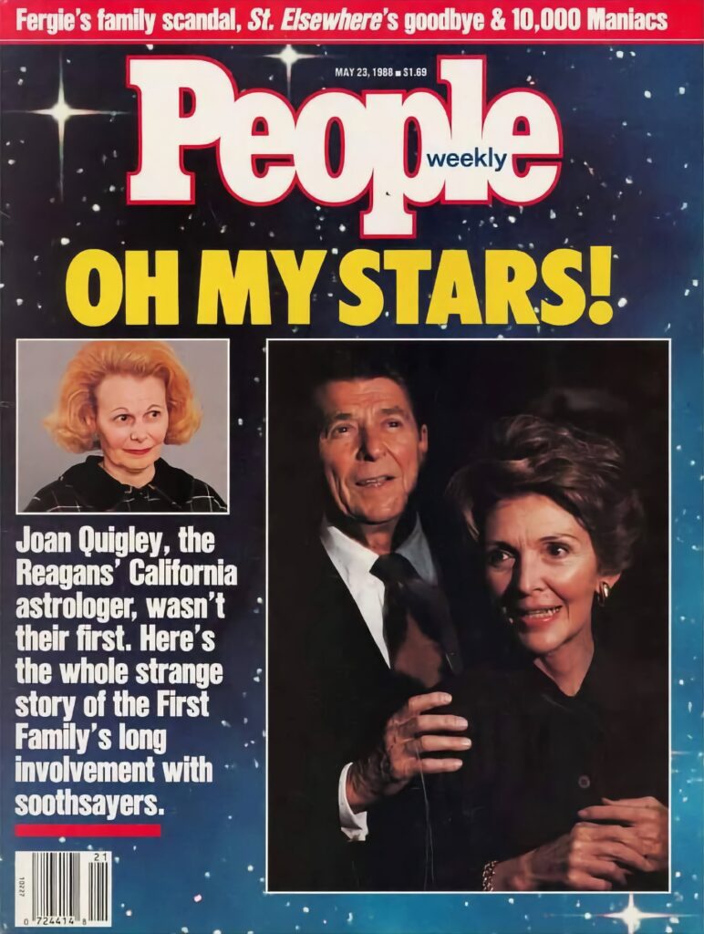 Portada de la revista 'People' con Joan Quigley y el matrimonio Reagan.