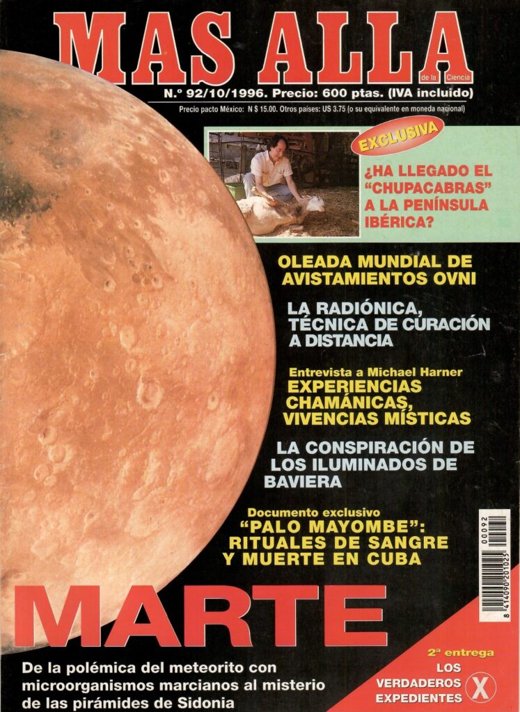 Portada de 'Más Allá' que da cuenta de la llegada del chupacabras a España. Portada de 'Más Allá' que da cuenta de la llegada del chupacabras a España.