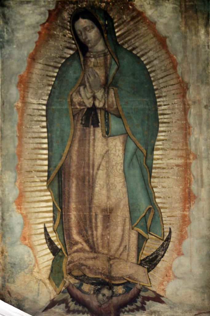 imagen de la Virgen en la tilma milagrosa que se expone en la Basílica de Nuestra Señora de Guadalupe. Foto: Nueva Basílica de Nuestra Señora de Guadalupe.