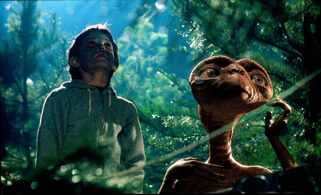 ET con su amigo humano Elliott. Foto: Universal Pictures.