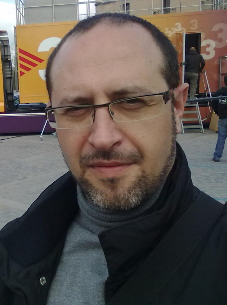 Josep Guijarro, durante una grabación para TV3 en 2011. Foto: Mulder1205.